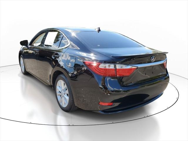 2013 Lexus ES 300h Hybrid 2013 Lexus ES 300h Hybrid