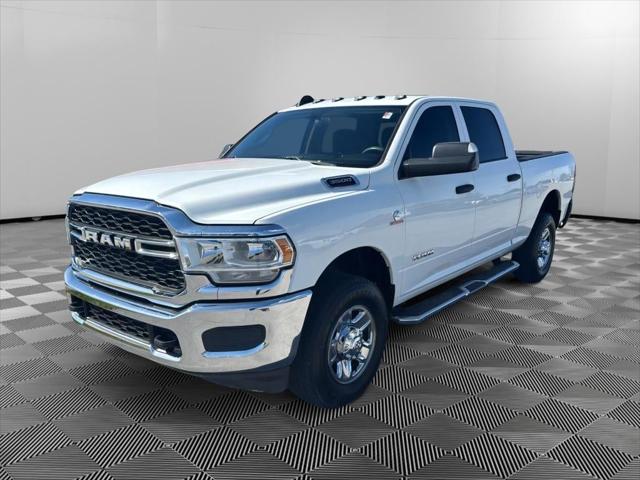 2019 RAM 3500 Tradesman Crew Cab 4x4 64 Box