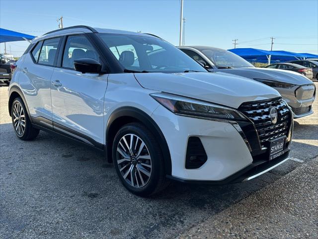 2024 Nissan Kicks SR Xtronic CVT