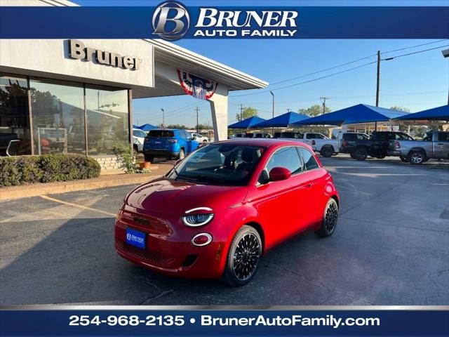 2024 Fiat FIAT 500e 500e INSPI(RED)