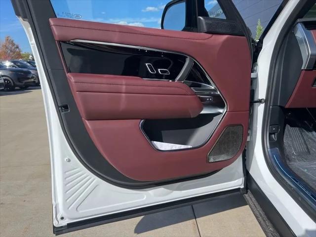2025 Land Rover Range Rover P530 Autobiography