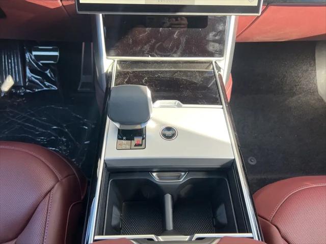 2025 Land Rover Range Rover P530 Autobiography