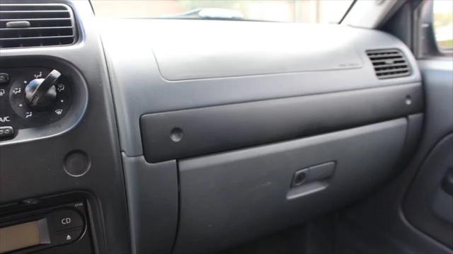 2003 Nissan Frontier XE-V6