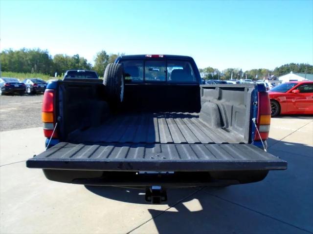 2002 Chevrolet Silverado 1500 Commercial