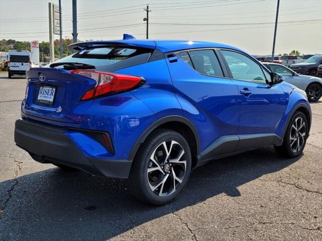 2022 Toyota C-HR XLE