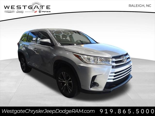 2019 Toyota Highlander LE