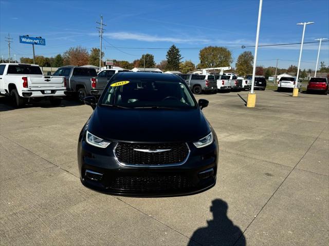 2022 Chrysler Pacifica Hybrid Touring L