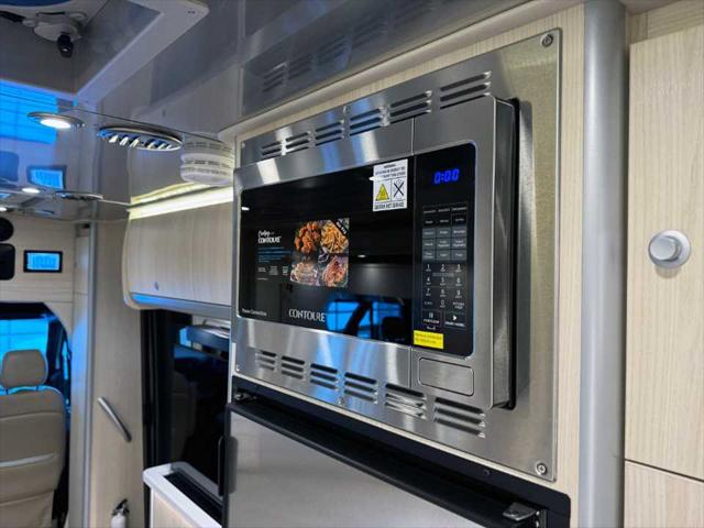 2025 Mercedes-Benz Sprinter 4500 Chassis Standard Roof 4-Cyl Diesel HO