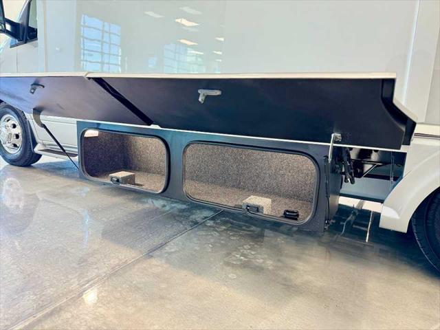 2025 Mercedes-Benz Sprinter 4500 Chassis Standard Roof 4-Cyl Diesel HO