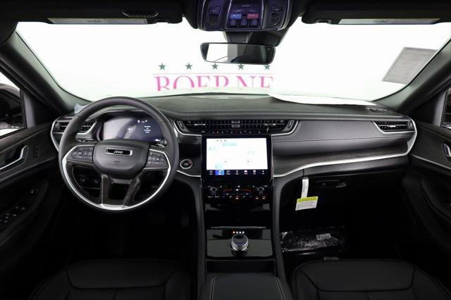 2025 Jeep Grand Cherokee GRAND CHEROKEE LIMITED 4X2
