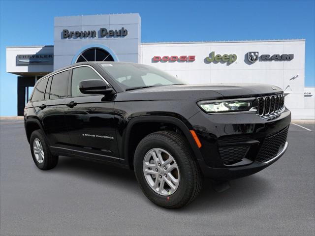 2025 Jeep Grand Cherokee GRAND CHEROKEE LAREDO 4X4