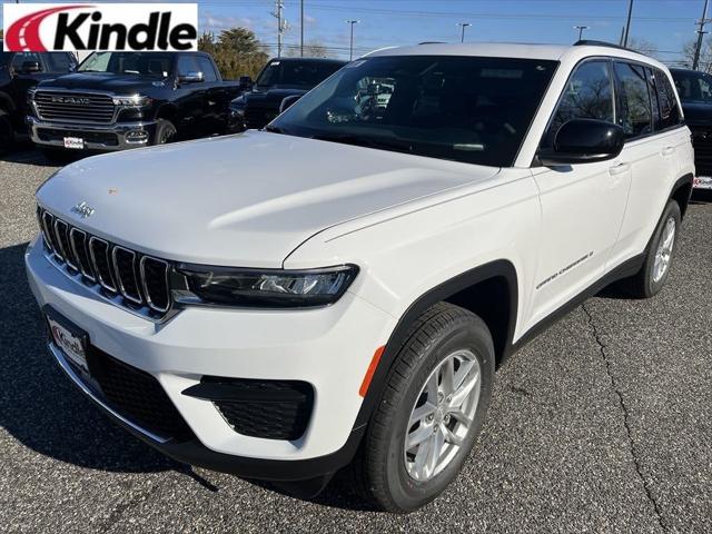 2025 Jeep Grand Cherokee GRAND CHEROKEE LAREDO X 4X4