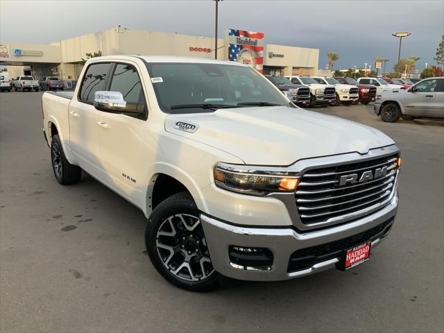 2025 RAM Ram 1500 RAM 1500 LARAMIE CREW CAB 4X4 57 BOX