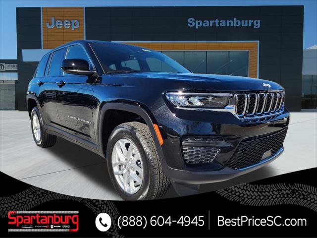 2025 Jeep Grand Cherokee GRAND CHEROKEE LAREDO X 4X2