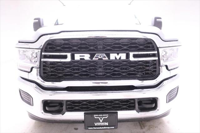 2024 RAM Ram 3500 RAM 3500 TRADESMAN CREW CAB 4X4 8 BOX