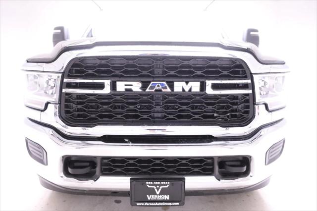 2024 RAM Ram 3500 RAM 3500 TRADESMAN CREW CAB 4X4 8 BOX