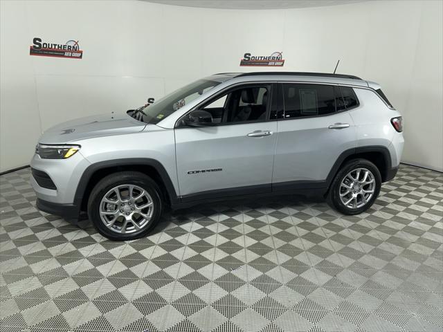 2024 Jeep Compass Latitude Lux FWD