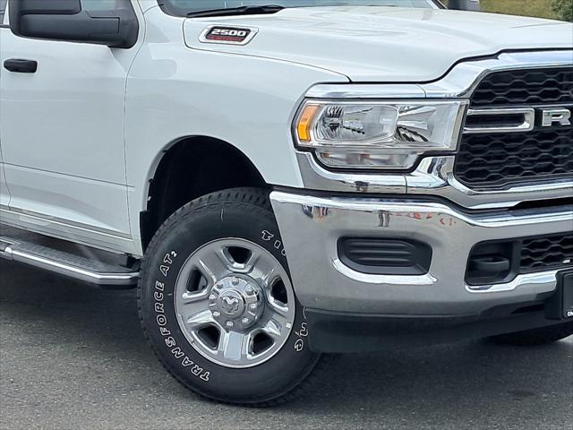 2024 RAM Ram 2500 RAM 2500 TRADESMAN CREW CAB 4X4 8 BOX