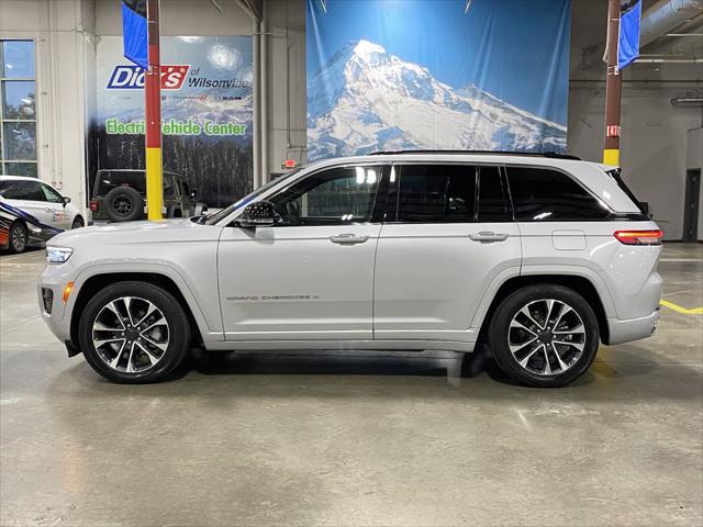 2023 Jeep Grand Cherokee Overland 4x4