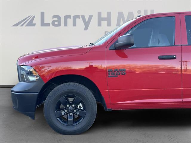 2023 RAM 1500 Classic Tradesman Crew Cab 4x4 57 Box