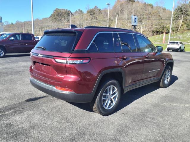 2024 Jeep Grand Cherokee GRAND CHEROKEE LAREDO X 4X4