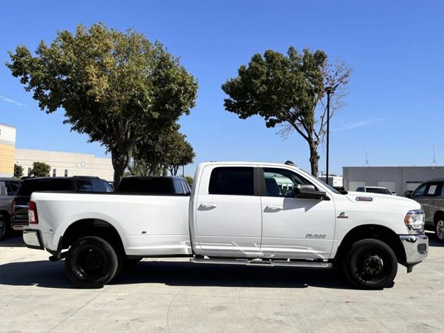 2022 RAM 3500 Big Horn Crew Cab 4x4 8 Box