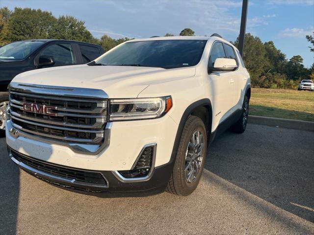 2023 GMC Acadia AWD SLT