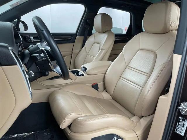 2019 Porsche Cayenne Standard