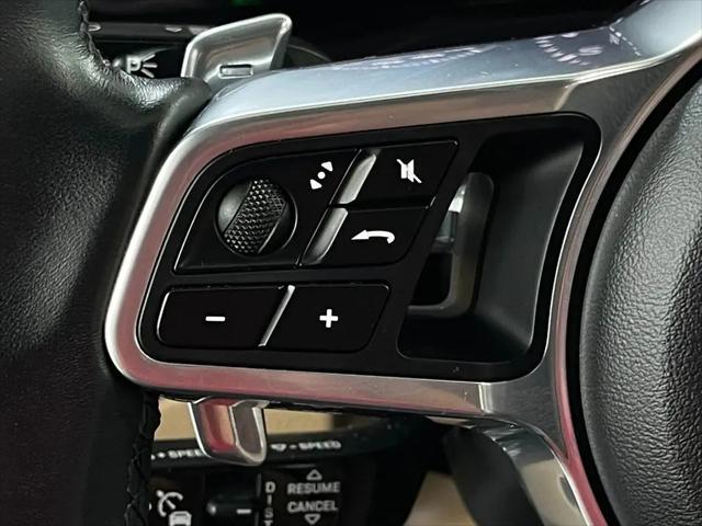 2019 Porsche Cayenne Standard