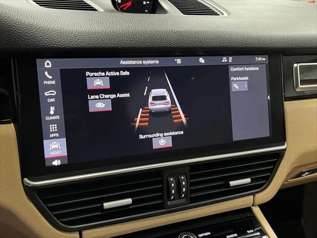 2019 Porsche Cayenne Standard