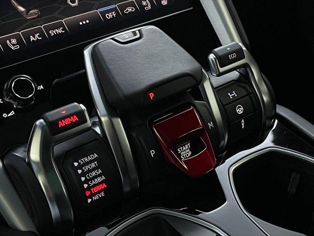 2021 Lamborghini Urus Pearl Capsule