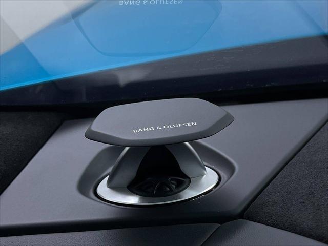 2021 Lamborghini Urus Pearl Capsule