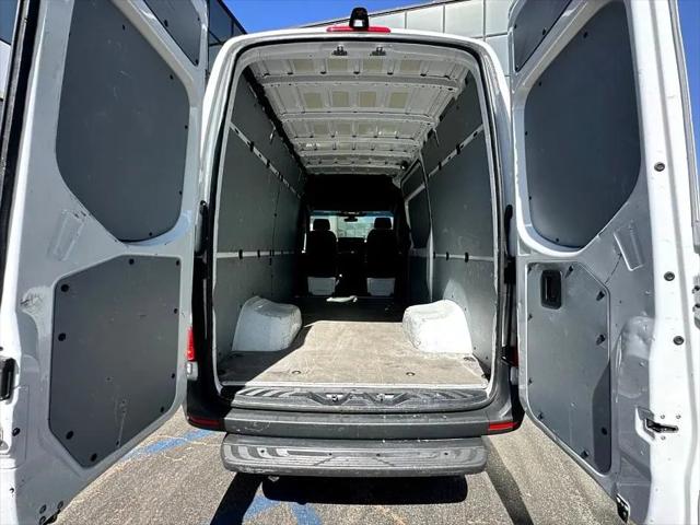 2021 Mercedes-Benz Sprinter 3500XD Standard Roof I4