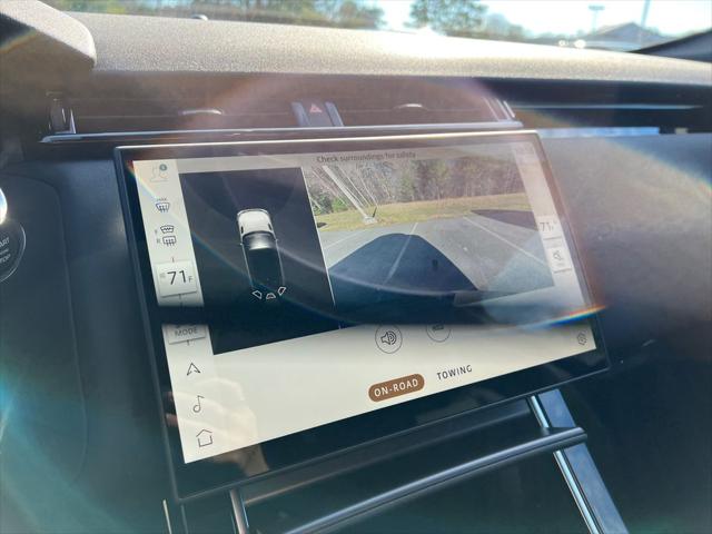 2025 Land Rover Range Rover Velar P400 Dynamic SE