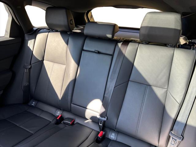 2025 Land Rover Range Rover Velar P400 Dynamic SE