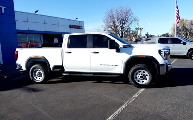 2025 GMC Sierra 2500HD 4WD Crew Cab Standard Bed Pro