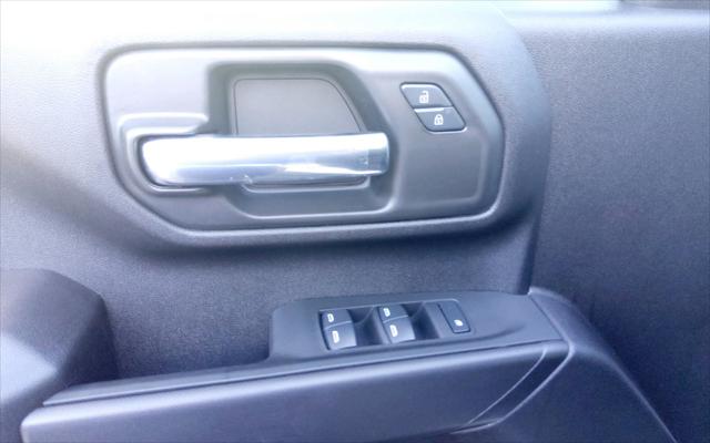 2025 GMC Sierra 2500HD 4WD Crew Cab Standard Bed Pro