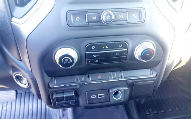 2025 GMC Sierra 2500HD 4WD Crew Cab Standard Bed Pro