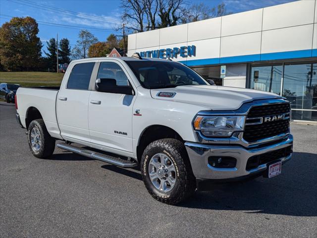 2022 RAM 2500 Big Horn Crew Cab 4x4 64 Box