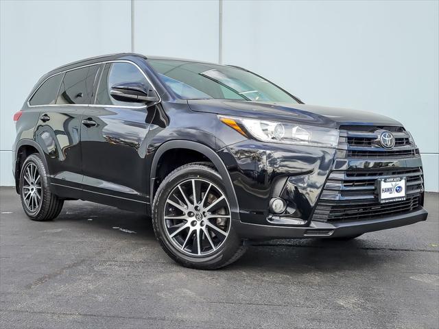 2018 Toyota Highlander SE