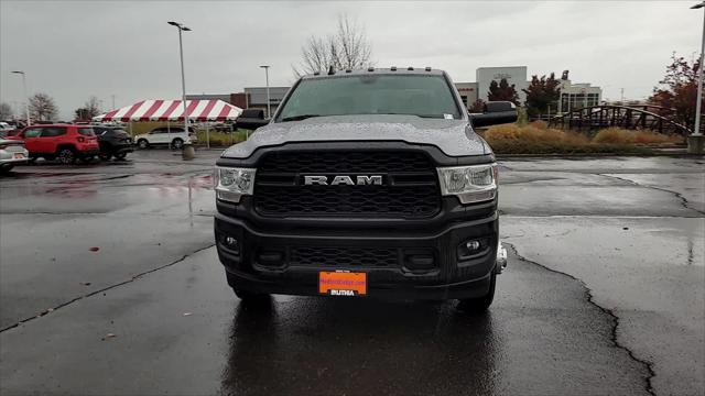 2022 RAM 3500 Chassis Tradesman/SLT/Laramie/Limited