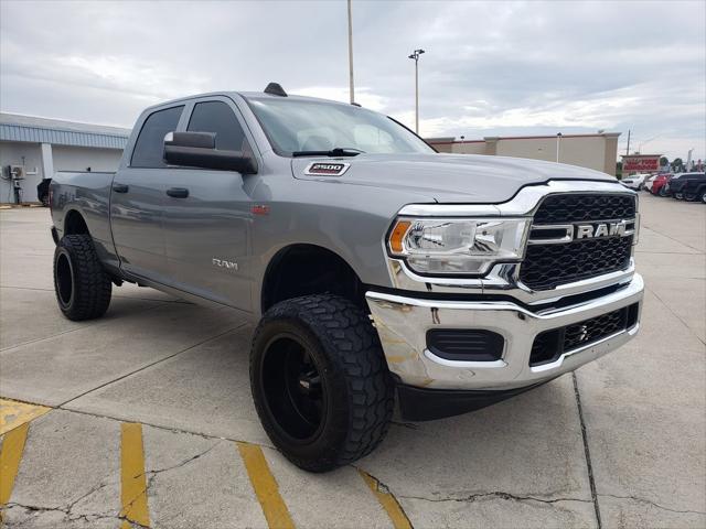 2022 RAM 2500 Tradesman Crew Cab 4x4 64 Box