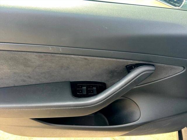 2020 Tesla Model 3 Standard Range Plus Rear-Wheel Drive