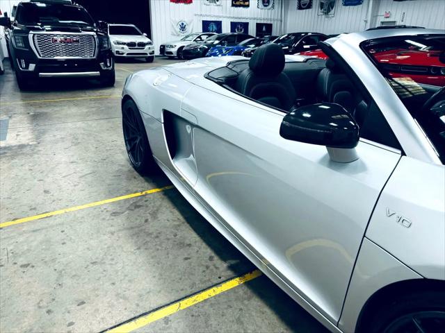2012 Audi R8 5.2
