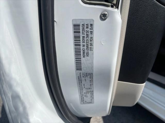 2022 Chrysler Voyager LX
