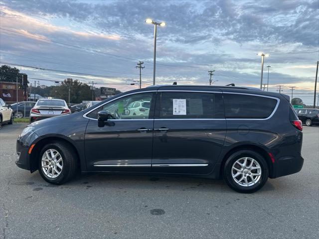 2020 Chrysler Pacifica Touring L