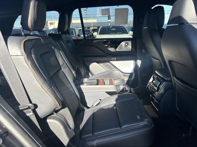 2025 Lincoln Aviator Black Label