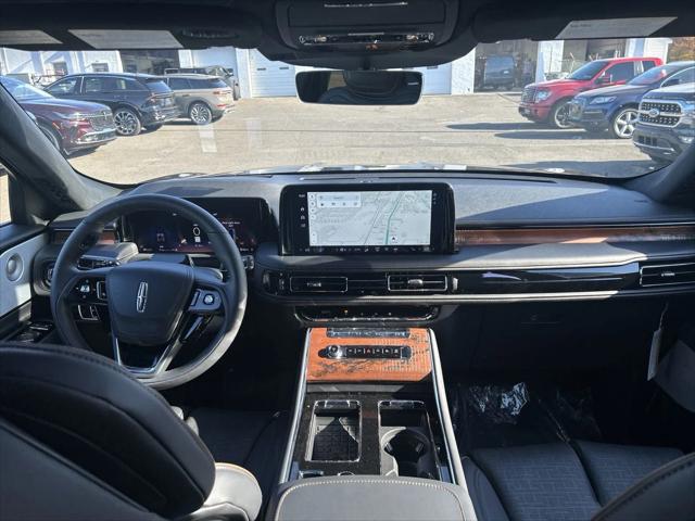 2025 Lincoln Aviator Black Label