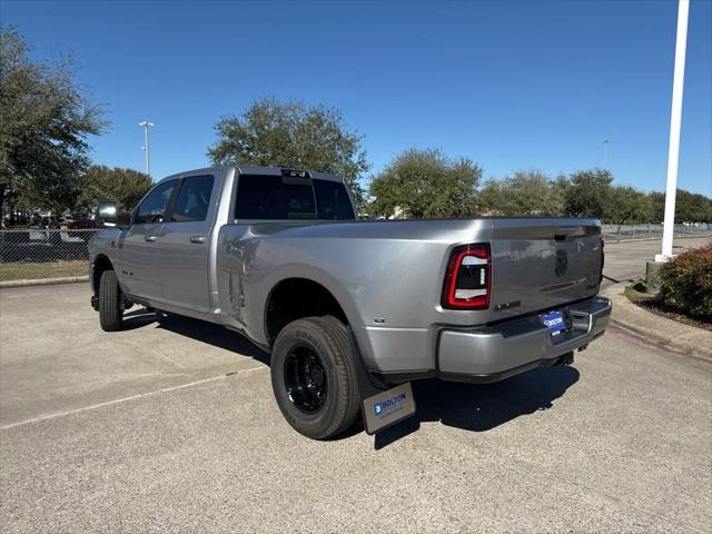 2024 RAM Ram 3500 RAM 3500 LARAMIE CREW CAB 4X4 8 BOX