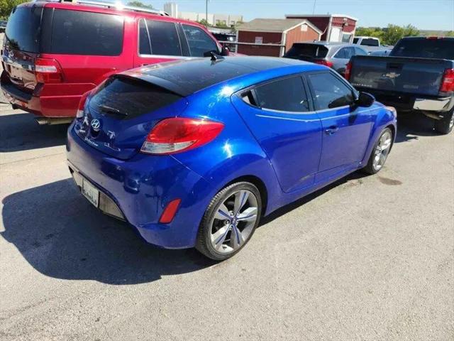 2013 Hyundai Veloster Base w/Black